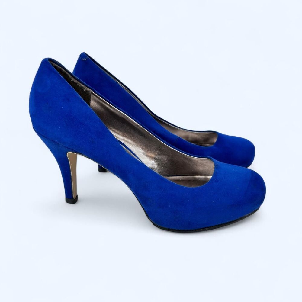 NWOT Madden Girl Getta Electric Blue Fabric Upper Platform Pumps Size 8